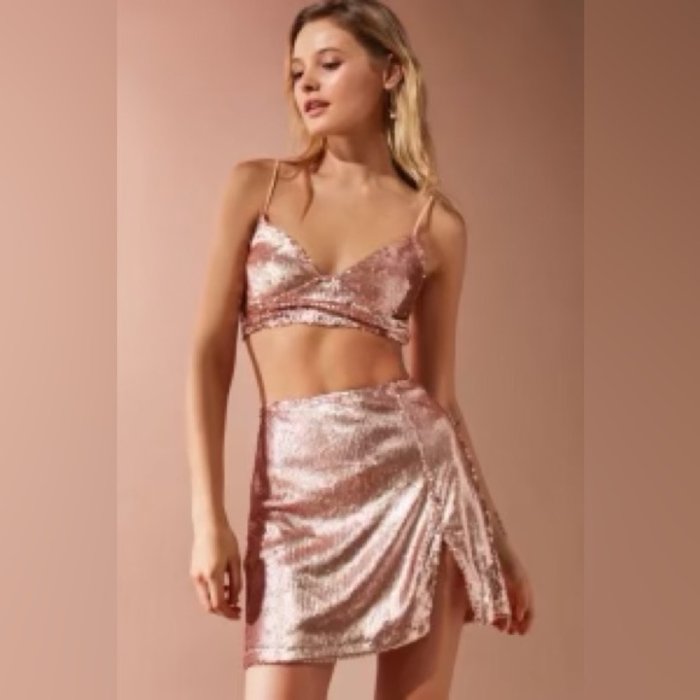 MOTEL Pink Split Sequin Mini Skirt